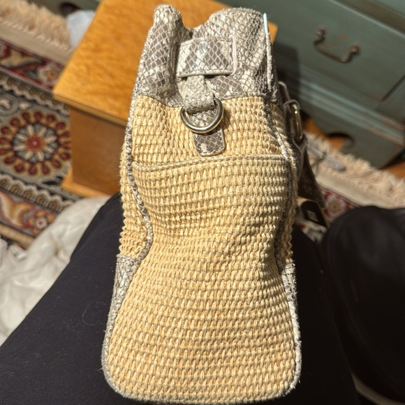 EUC Calvin Klein Tan Straw with Gray Imitation Snake Women's Bag - Picture 11 of 11